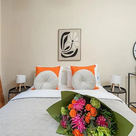 Lumina I 2Br Apartment With 2 Balconies I 3 Ac I City Center Appartement